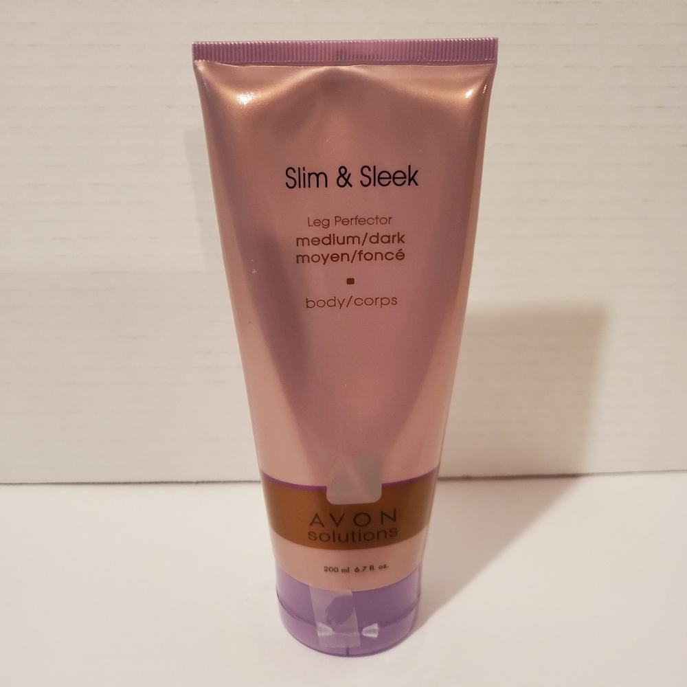 Avon Solutions Slim & Sleek Leg Perfector in Medium/Dark